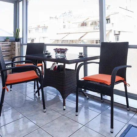 Apartment 2 Bd With Balcony By Monastiraki